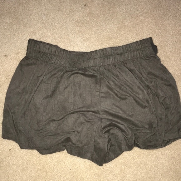 Velvet shorts!!! - Picture 2 of 3